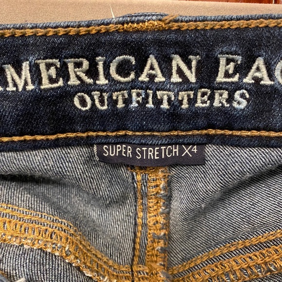 American Eagle Outfitters High Rise Straight Jeans- Super Stretch X4 Women’s 10 - Picture 7 of 8